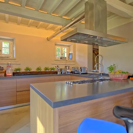 Villa Edo By Posarellivillas *